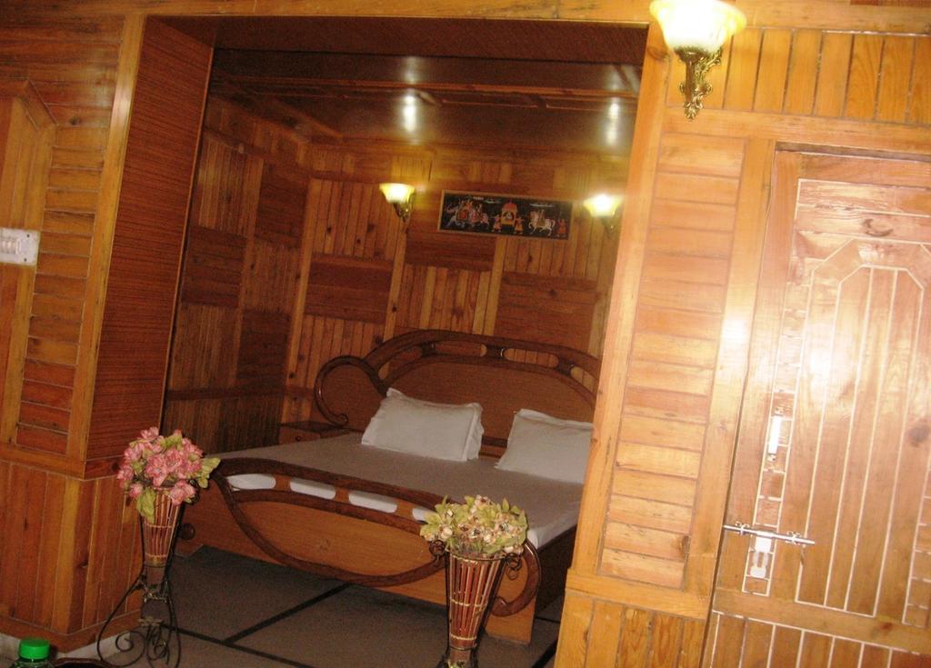 Hotel Arsh International Nainital Exterior photo