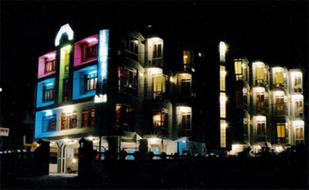 Hotel Arsh International Nainital Exterior photo